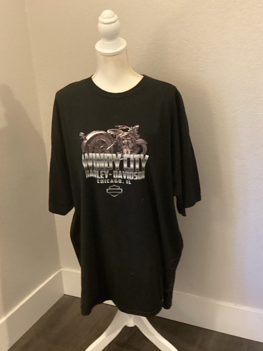 Harley-Davidson Black Motorcycle Graphic Tee with Silver Print